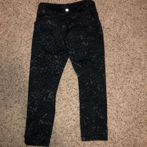cropped lululemon leggings